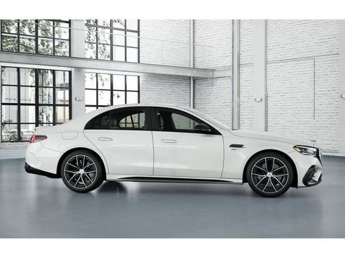 New 2026 Mercedes-Benz E 53 AMG e 4MATIC Sedan image 15