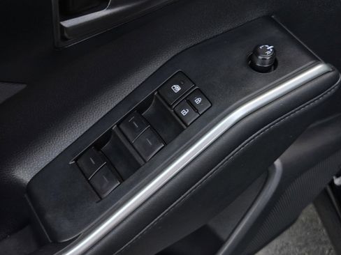 Certified 2024 Toyota Highlander LE image 10