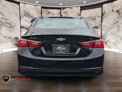 Used 2025 Chevrolet Malibu LT FWD image 7