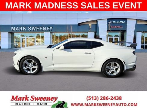 Used 2019 Chevrolet Camaro LT image 23