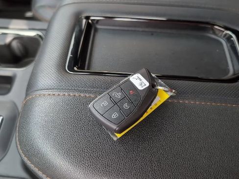 Used 2022 GMC Sierra 1500 AT4 w/ AT4 Premium Package image 30