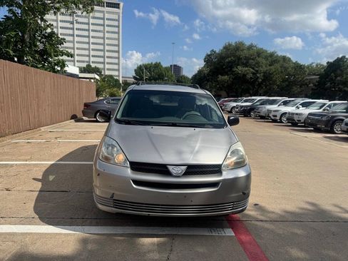 Used 2005 Toyota Sienna LE FWD image 9