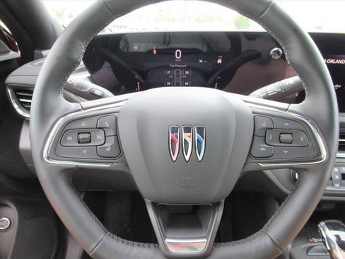 Used 2025 Buick Envista Preferred w/ Convenience I Package image 20