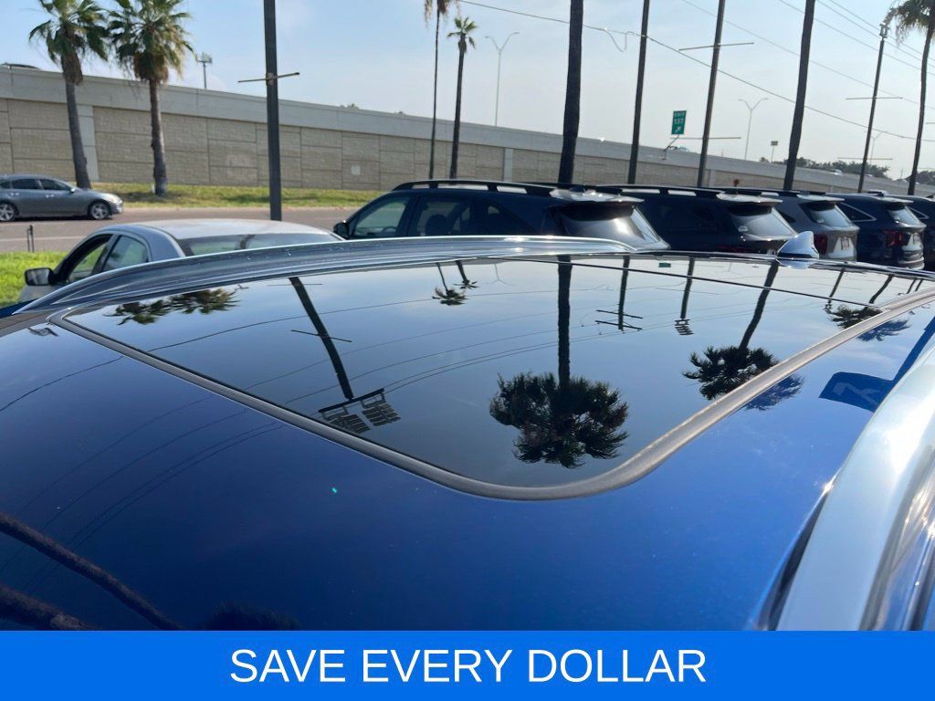Used 2023 Buick Envision Avenir FWD image 24