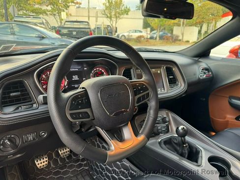 Used 2023 Dodge Challenger SRT Hellcat w/ Driver Convenience Group image 24