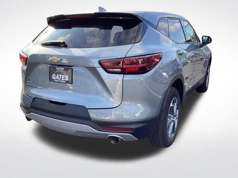 Used 2025 Chevrolet Blazer LT AWD/4WD image 9