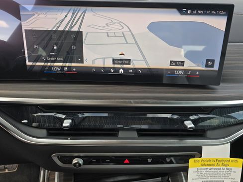 New 2026 BMW X7 xDrive40i w/ Executive Package image 16