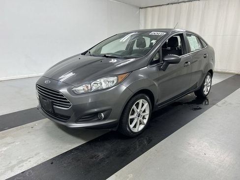 Used 2019 Ford Fiesta SE w/ Equipment Group 201A FWD image 5
