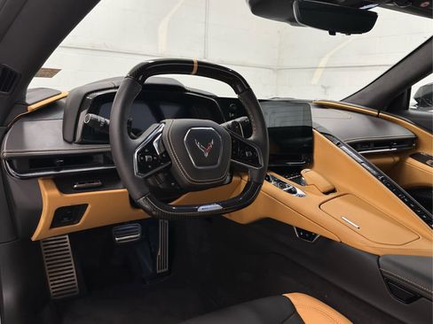Used 2024 Chevrolet Corvette E-Ray w/ Stealth Interior Trim Package AWD/4WD image 17