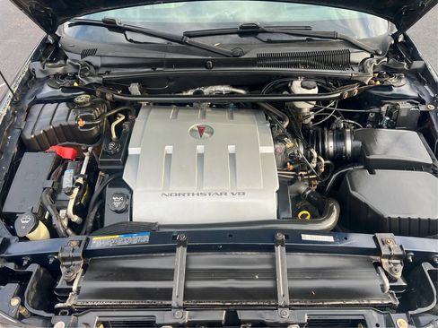 Used 2004 Pontiac Bonneville GXP FWD image 23