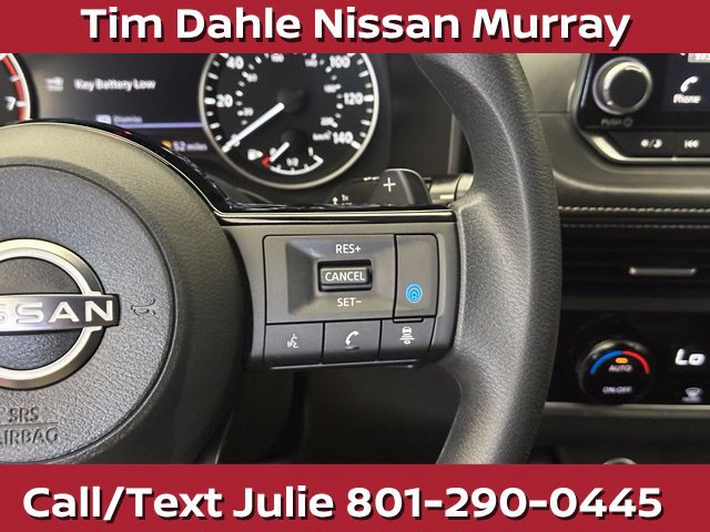 Used 2023 Nissan Rogue SV AWD/4WD image 25