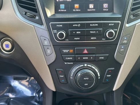 Used 2018 Hyundai Santa Fe Sport FWD image 37