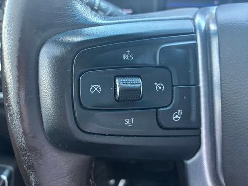 Used 2022 GMC Sierra 1500 SLT w/ X31 Off-Road Package image 17