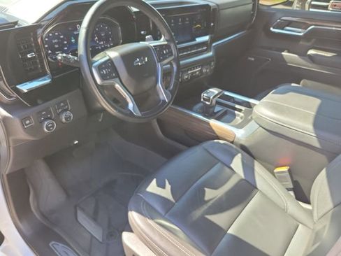 Used 2024 Chevrolet Silverado 1500 RST w/ Convenience Package II image 16