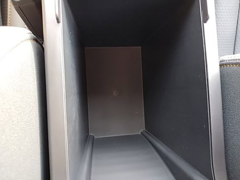 Used 2025 Subaru Crosstrek 2.5i Wilderness w/ Crosstrek Mirror Package image 32