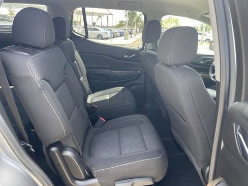Used 2022 GMC Acadia SLE AWD/4WD image 26