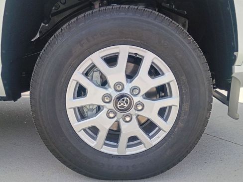Used 2026 Toyota Tacoma SR5 AWD/4WD image 21