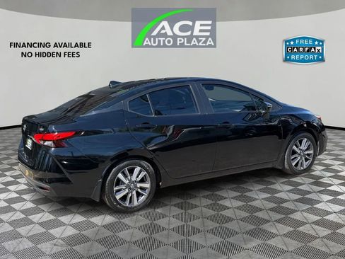 Used 2020 Nissan Versa SV image 5