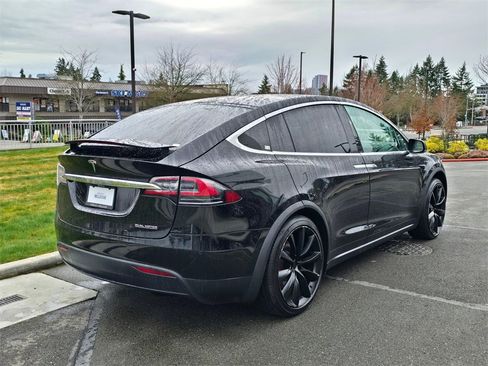 Used 2021 Tesla Model X Performance image 5
