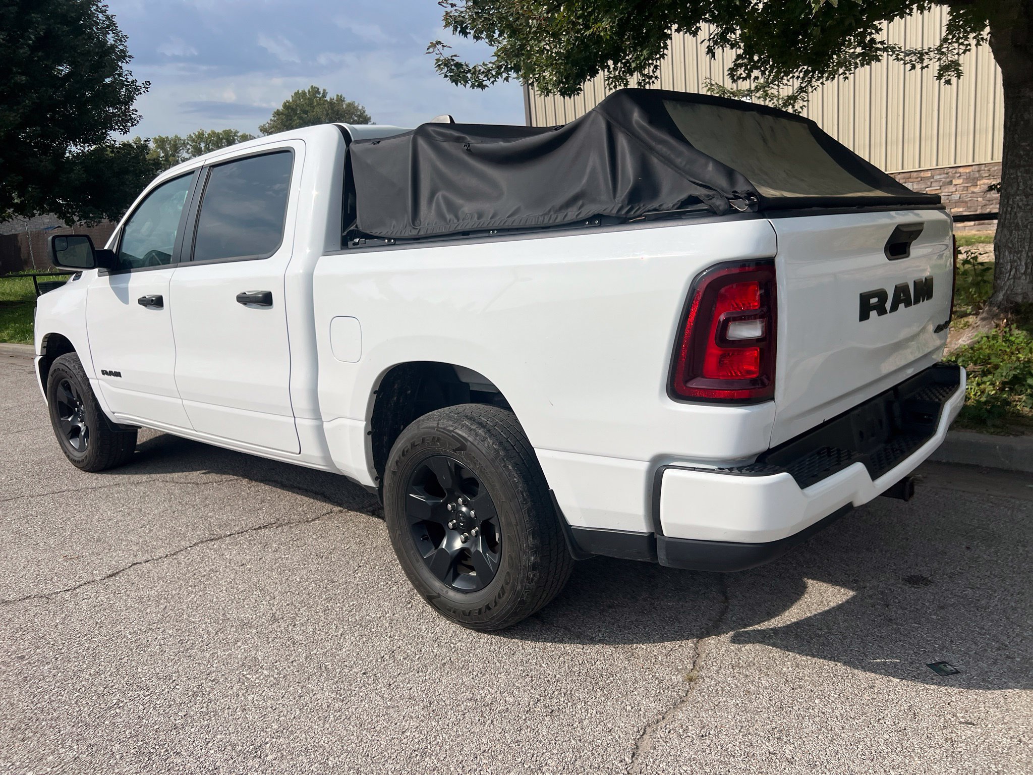 Used 2025 RAM 1500 Tradesman w/ Night Edition AWD/4WD image 7