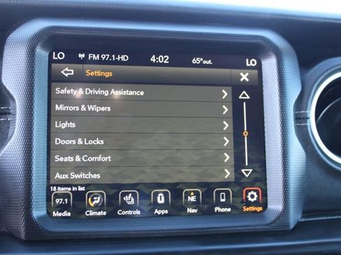 Used 2023 Jeep Wrangler Unlimited Rubicon 4xe w/ Cold Weather Group image 35