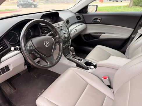 Used 2018 Acura ILX w/ Special Edition Package FWD image 10