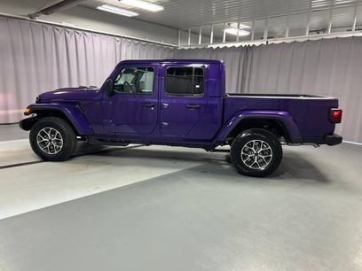 New 2026 Jeep Gladiator Sport