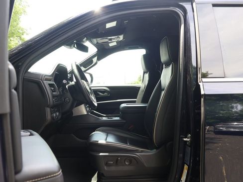 Certified 2024 Chevrolet Suburban Premier AWD/4WD image 35