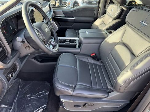 New 2026 Ford F250 Platinum w/ Tremor Off-Road Package image 8
