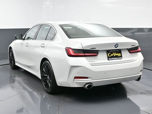 Used 2024 BMW 330i xDrive Sedan w/ Convenience Package image 7