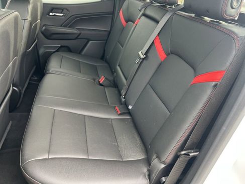 Used 2023 Chevrolet Colorado Z71 w/ Z71 Convenience Package 2 image 26