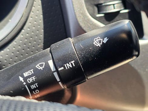 Used 2014 Toyota Tacoma PreRunner w/ TRD Off-Road Package image 46