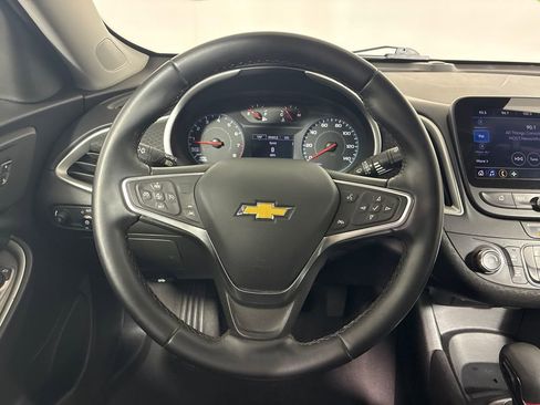Used 2023 Chevrolet Malibu RS image 14