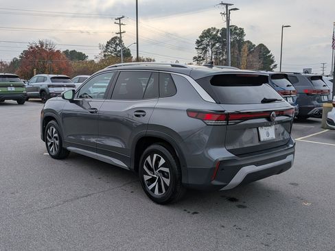 New 2026 Volkswagen Tiguan S image 5