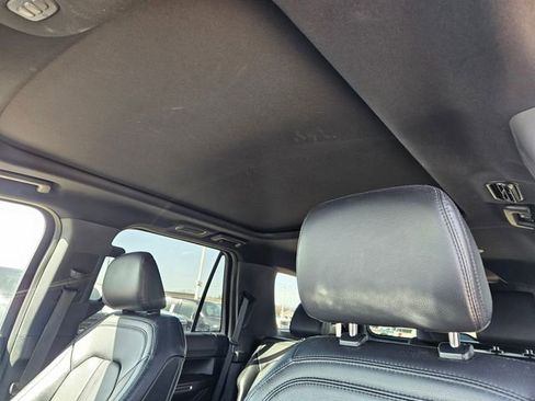 Used 2021 Ford Expedition Limited image 8