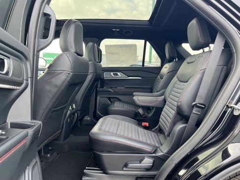 New 2026 Ford Explorer ST-Line image 43