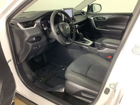Used 2024 Toyota RAV4 LE image 29