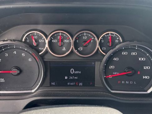Used 2022 Chevrolet Silverado 1500 LT Trail Boss AWD/4WD image 17