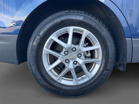 Used 2023 Chevrolet Equinox LT image 10