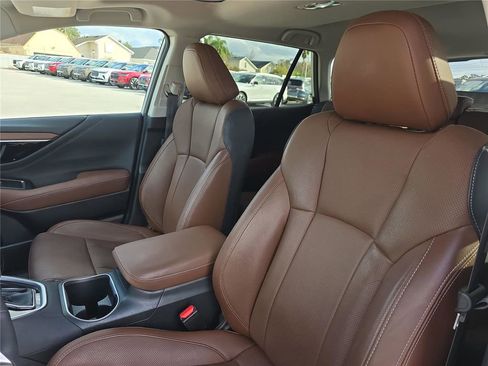 Used 2022 Subaru Outback Touring XT image 14