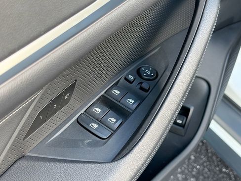 Certified 2023 BMW i4 eDrive35 image 23