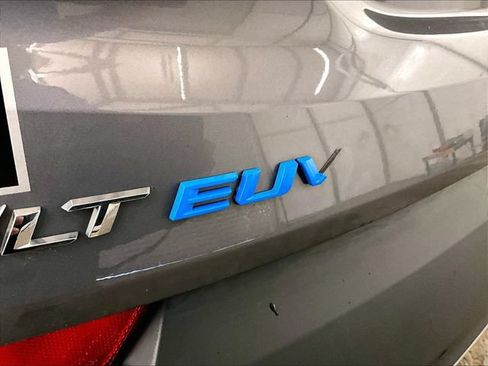 Used 2023 Chevrolet Bolt EUV LT w/ Driver Confidence Package FWD image 13