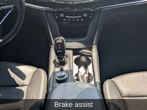 Used 2023 Cadillac XT6 Premium Luxury w/ Technology Package image 21