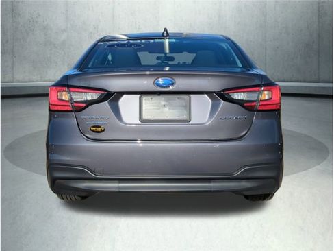 Used 2025 Subaru Legacy Premium image 4