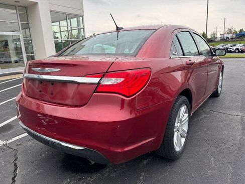 Used 2014 Chrysler 200 Touring FWD image 3