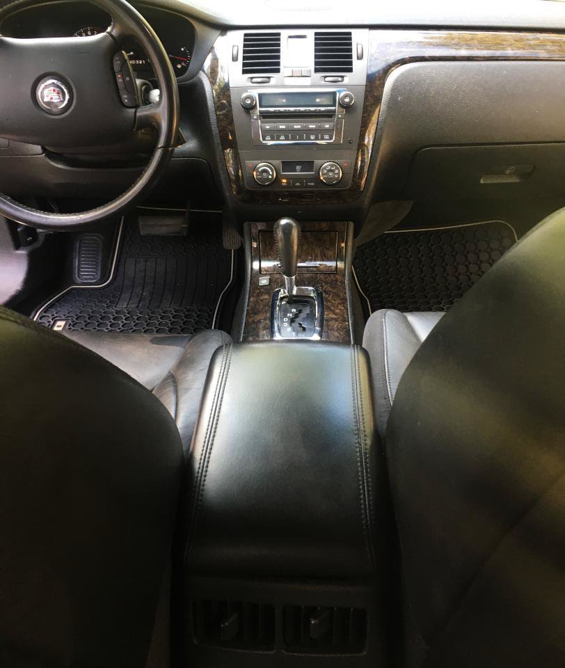 Used 2008 Cadillac DTS FWD image 20
