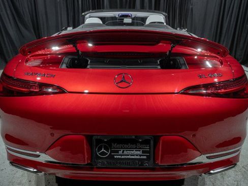 New 2026 Mercedes-Benz Maybach SL 680 image 7