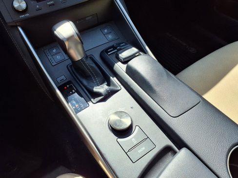 Used 2015 Lexus IS 250 AWD w/ Navigation System Package image 13
