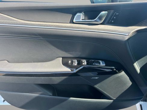New 2026 Kia K5 EX FWD image 21