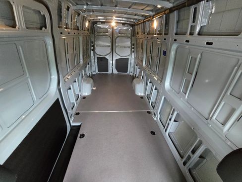 New 2026 Mercedes-Benz Sprinter 2500 image 22